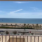 Vistas Frontales Al Mar Empuriabrava