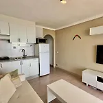 Apartment Vistas Frontales Al Mar *