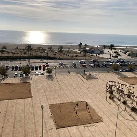 Apartment Vistas Frontales Al Mar Empuriabrava